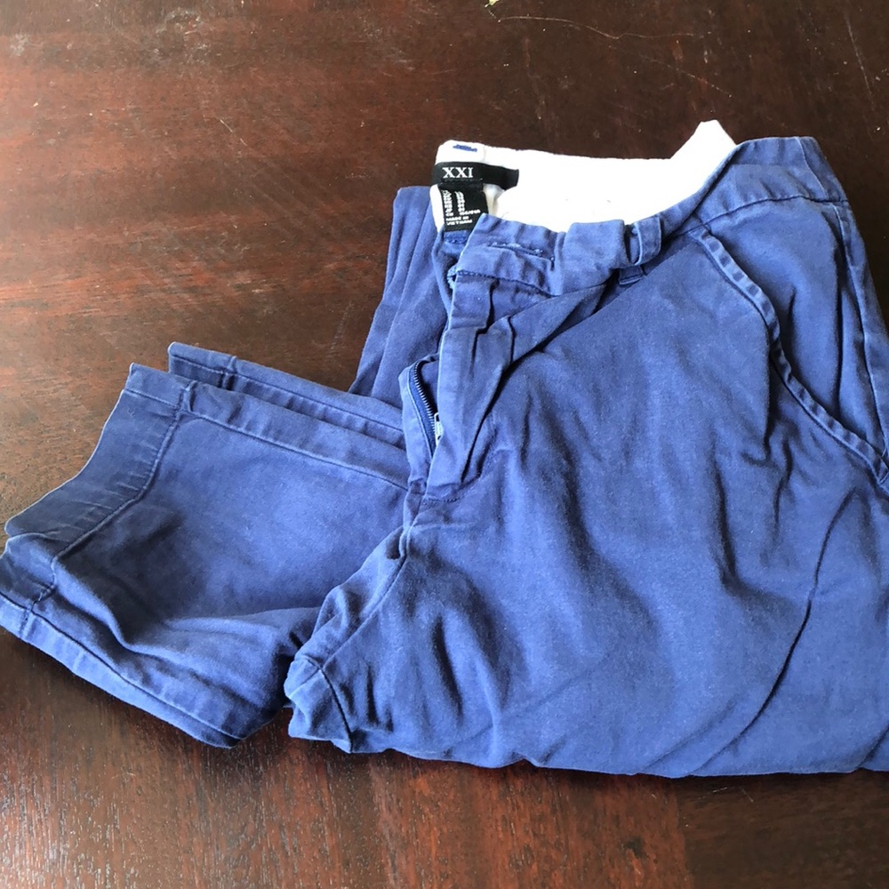 Forever 21 Skinny leg pants